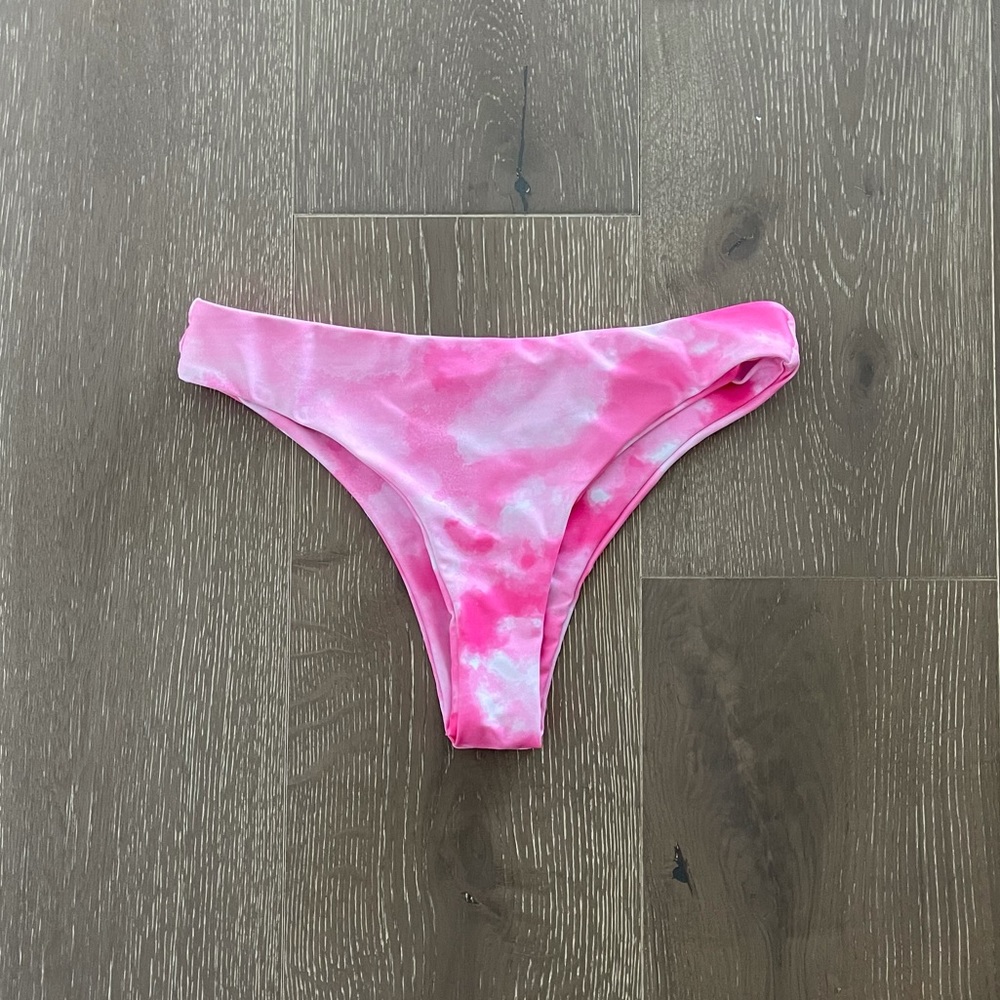 Tie Dye Swim Bottoms NWOT